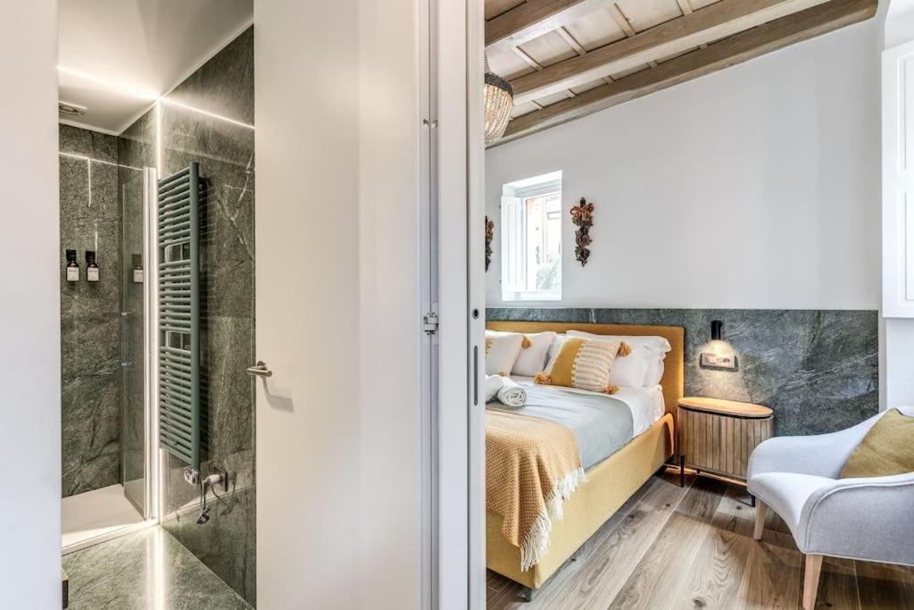 Apartment Piazza Dei Renzi Trastevere Building 4 Bedroom With Terrace