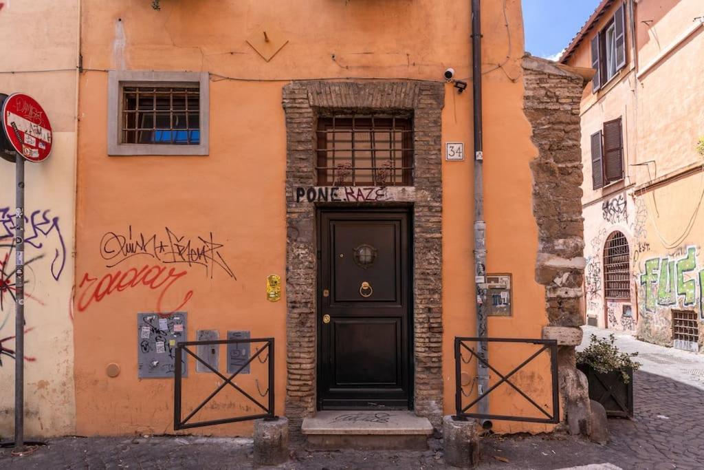 Apartment Piazza Dei Renzi Trastevere Building 4 Bedroom With Terrace *