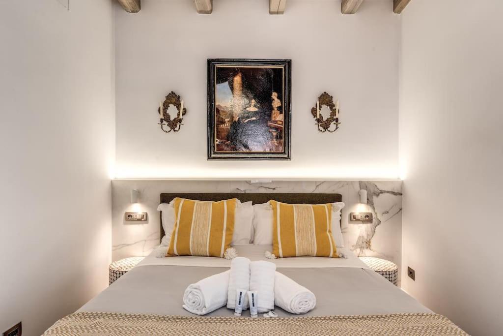 Piazza Dei Renzi Trastevere Building 4 Bedroom With Terrace *