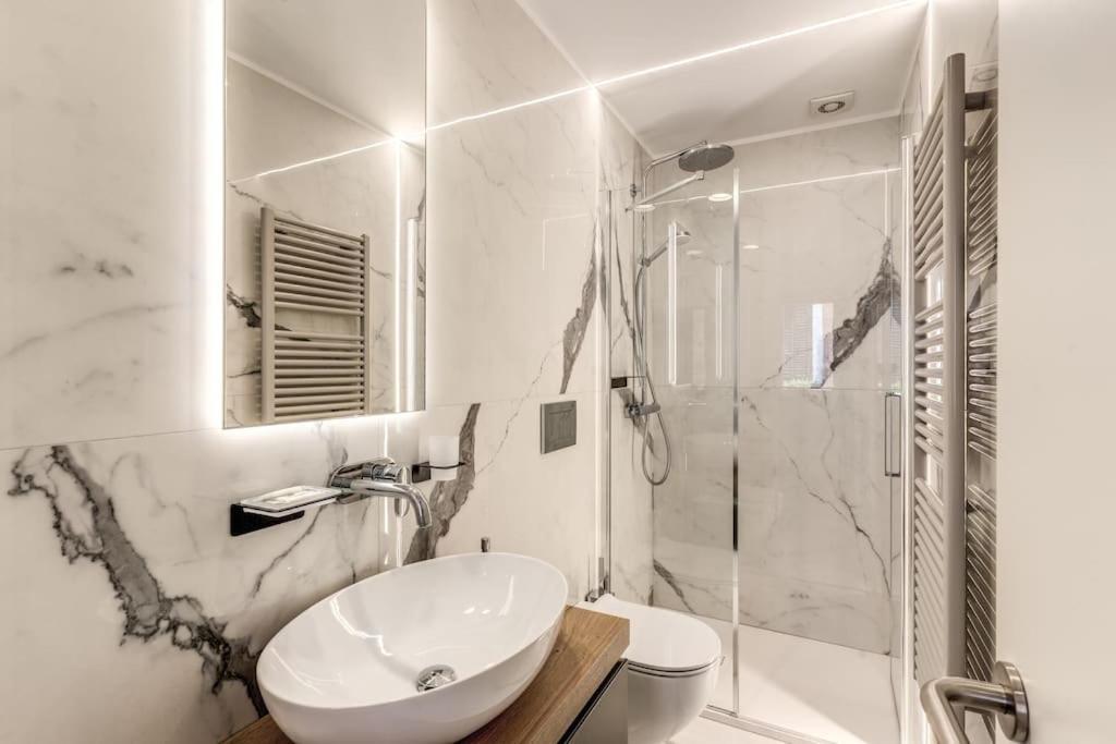 Apartment Piazza Dei Renzi Trastevere Building 4 Bedroom With Terrace *